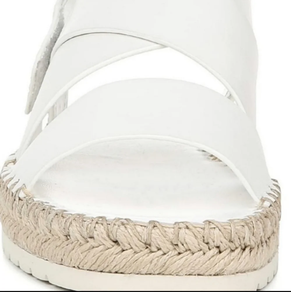 VINCE White Leather Sandals - Picture 5 of 11